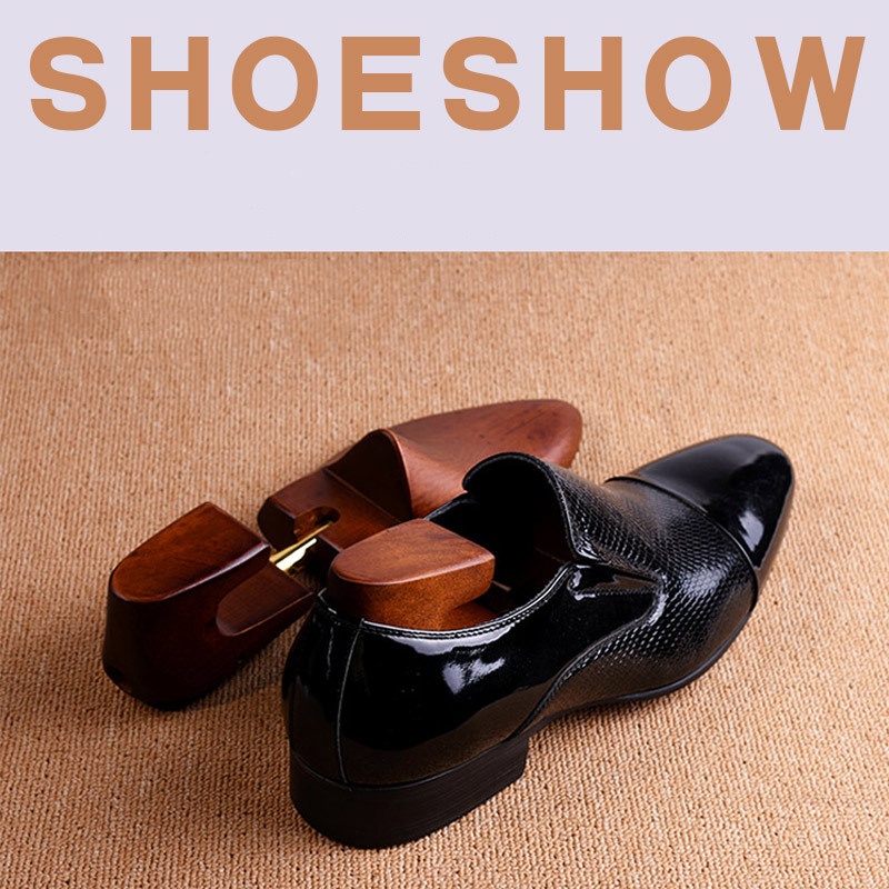 パインウッドシューラストエキスパンダー伸縮性のある形状としわ - Shoe Tree Cedar のレビューと価格